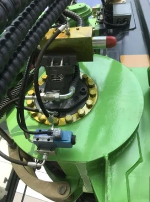 Hydraulic Rotary Piling Rig Machine 1200mm Diameter 24t Convenient Transportation.