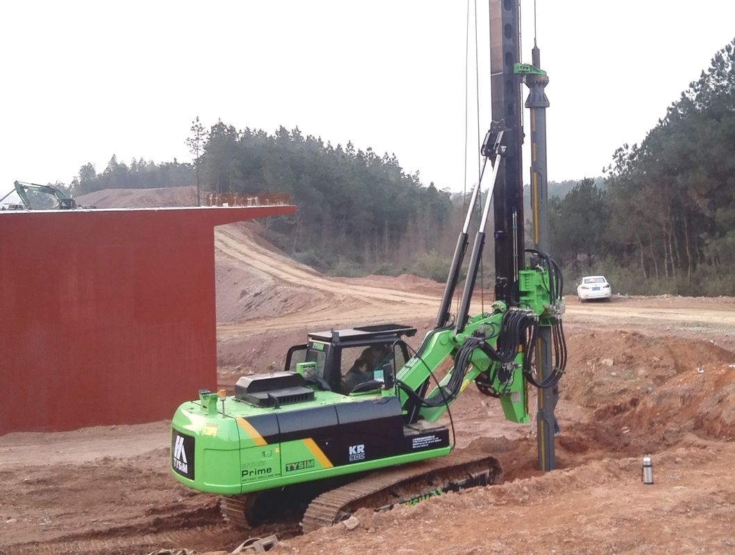 Hydraulic Piling Rig Machine , Foundation Drilling Equipment 72 M / Min Main Winch Line Speed