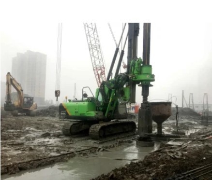 Excavator Drilling Machine Piling Rig Cat Chassis Augers Specification KR220C.