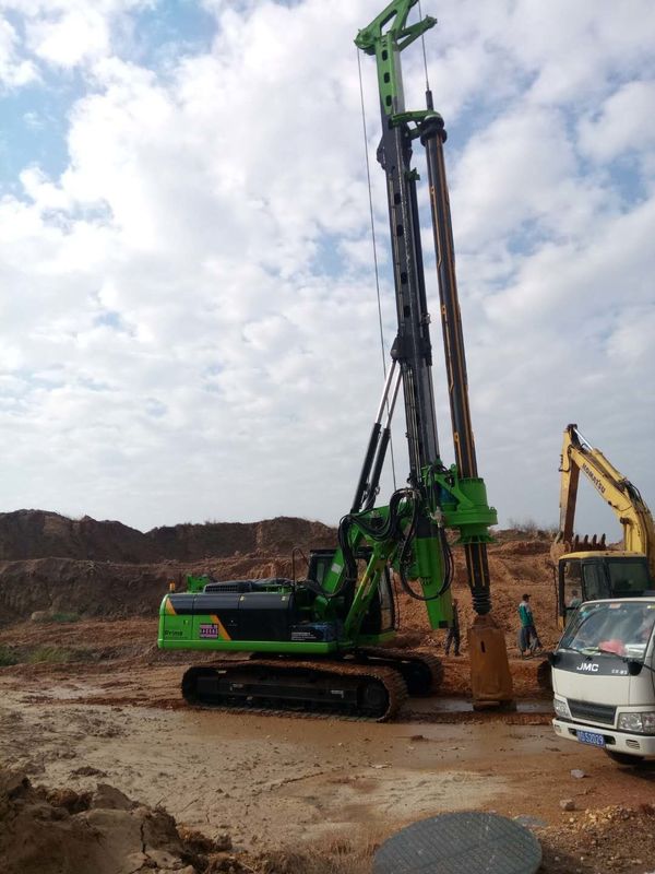 KR150C Rotary Borehole Drilling Machine , 1500mm Max Pile Diameter