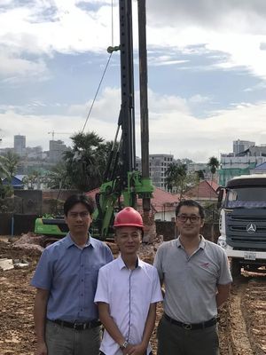 Foundation Hydraulic Piling Rig Diameter 2500mm Depth 54m